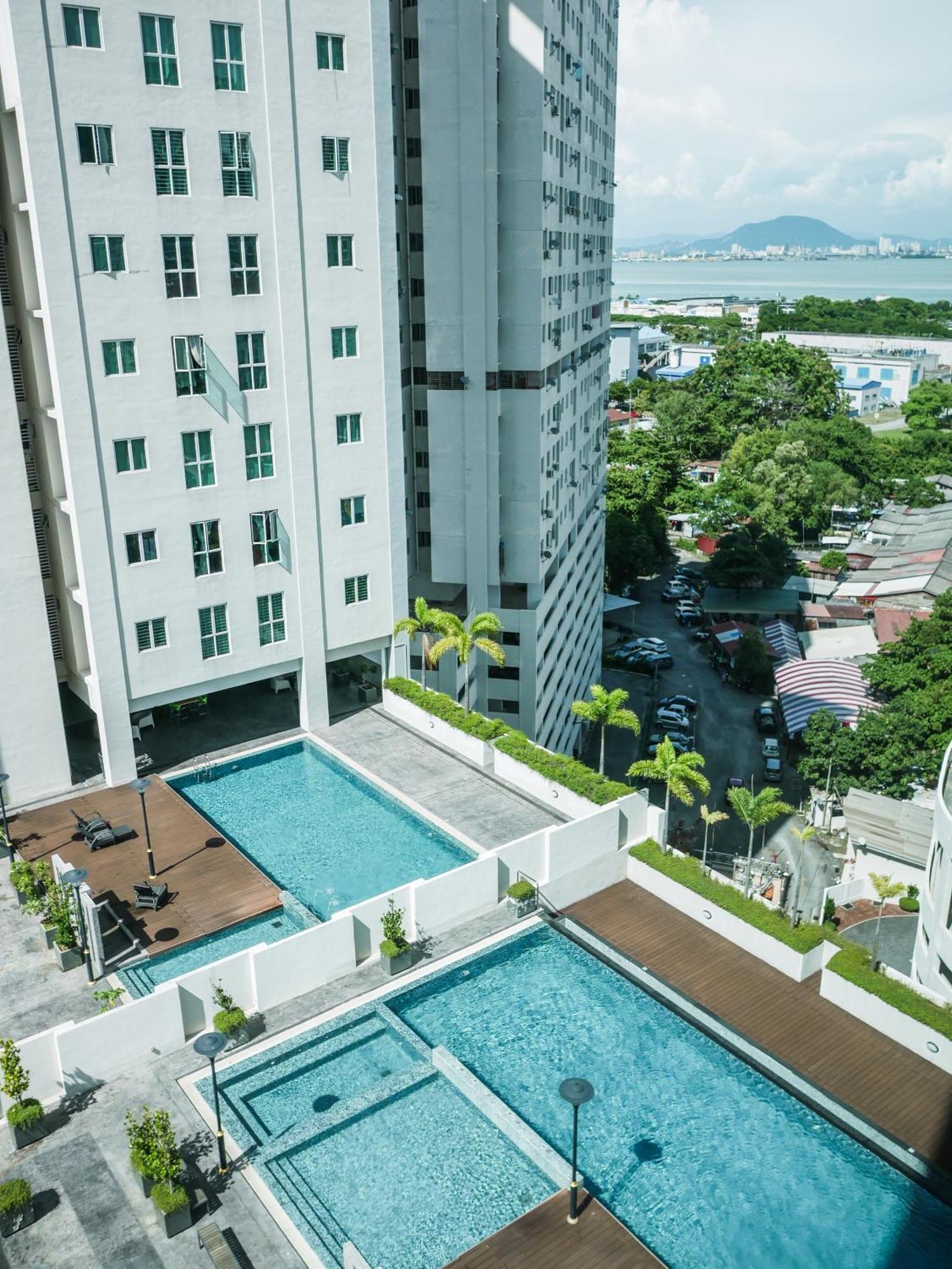 Penang Straits Garden Condominium Georgetown Екстер'єр фото
